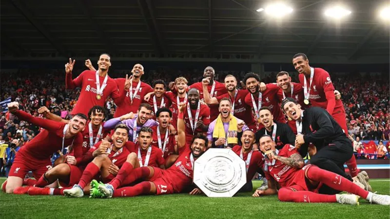 كاراجر : ليفربول الأوفر حظا للفوز بالدورى الانجليزى بسبب هذا اللاعب