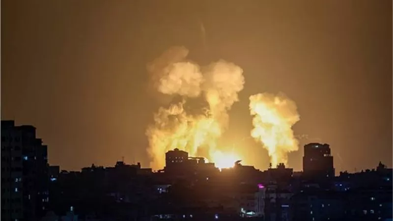مصرع وإصابة 5 فلسطنيين جراء قصف إسرائيلي على خان يونس