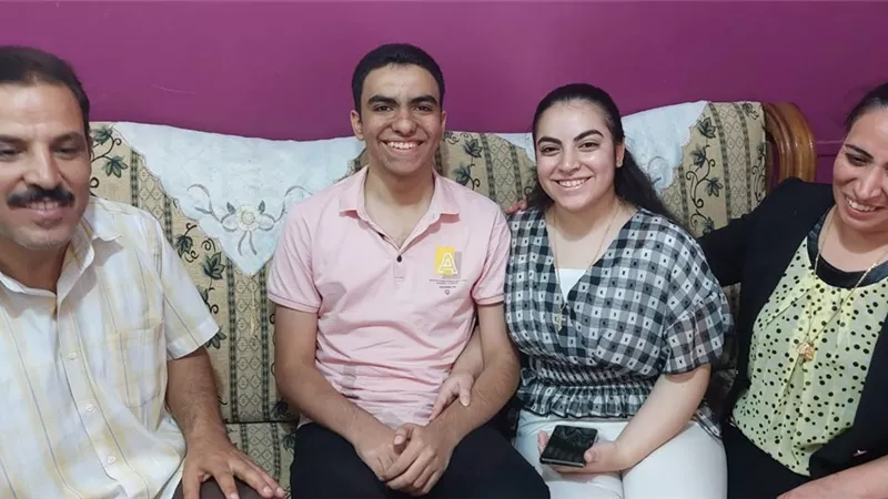 كيرلس نسيم الرابع على الجمهوريه فى الثانويه العامه