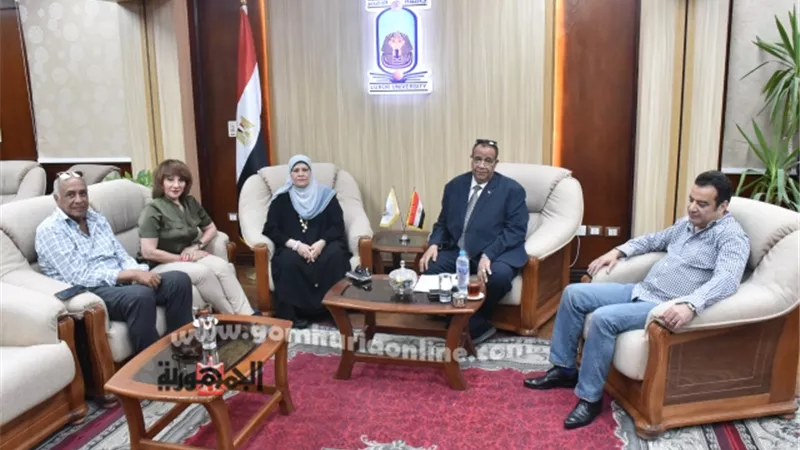 رئيس جامعة الأقصر يبحث تعزيز التعاون المشترك مع أعضاء مجلس النواب