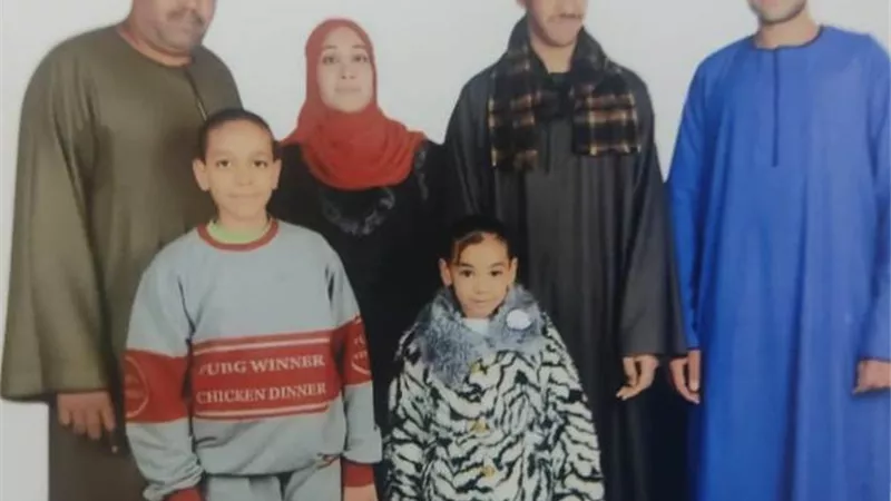 عبدالرحمن سمير الأول مكفوفين بقنا: أبى وأمي مصدر سعادتي .. وحلمى الالتحاق بكلية الاقتصاد والعلوم السياسية