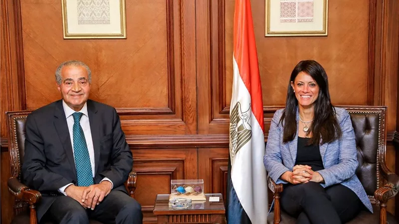وزيرا التعاون الدولي والتموين يبحثان إجراءات تفعيل اتفاق تعزيز الأمن الغذائي