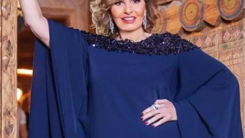 يسرا فى عيد ميلاد شيماء سيف: انضف قلب حياتي بيكي مليانة ضحك