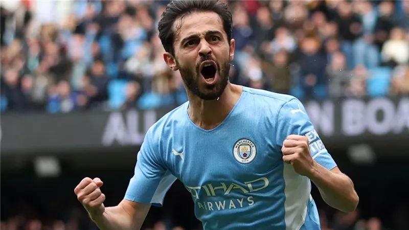 برشلونة يحدد ضحية بيرناردو سيلفا في الفريق