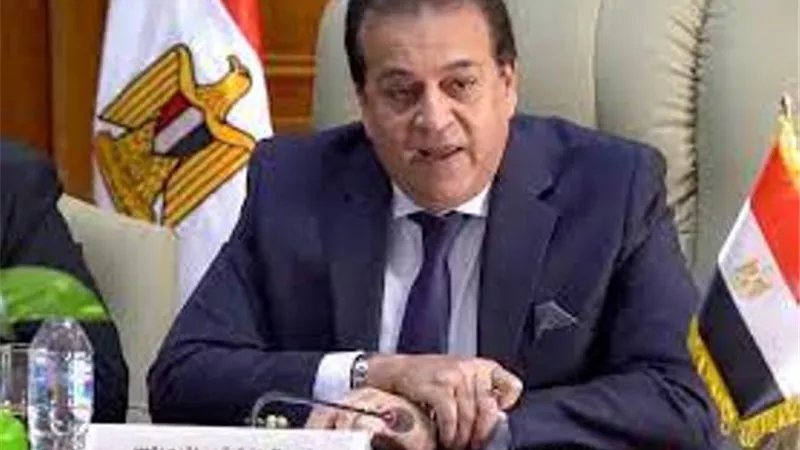 وزير التعليم العالي: نشهد تسطيح في أعداد إصابات كورونا