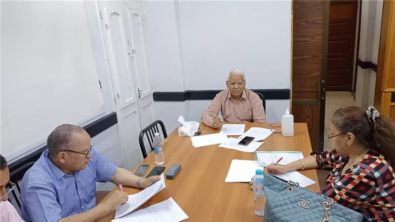 تفعيل منافذ التأمين الصحي الشامل بمستشفيات ووحدات الأقصر