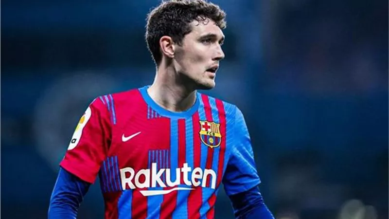 برشلونة يكسف تفاصيل إصابة كريستينسن