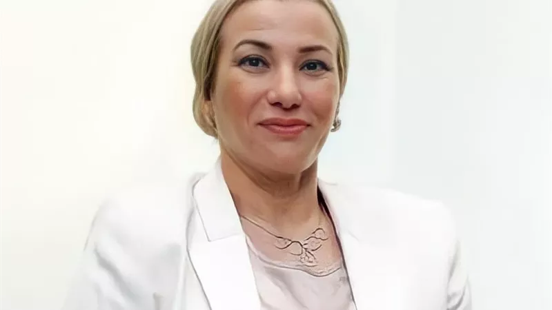 وزيرة البيئة تناقش أفكار مبتكرة لمشاركة القطاع الخاص في إدارة وتدوير المخلفات