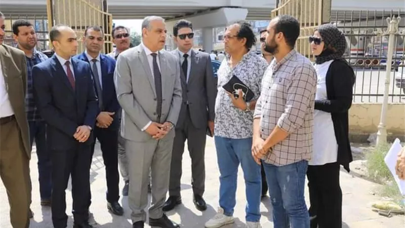 محافظ سوهاج يتفقد أعمال تطوير قصر الثقافة ..صور