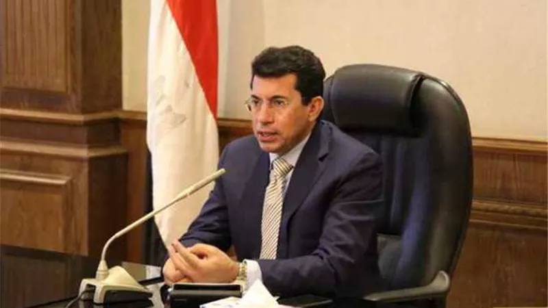 وزير الرياضة يجتمع مع اللجنة العليا لمبادرة 