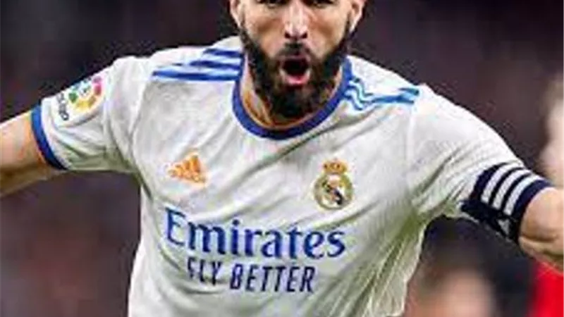 مهاجم ريال مدريد يتحدى: سنقاتل للفوز بالسوبر الاوروبى غدا