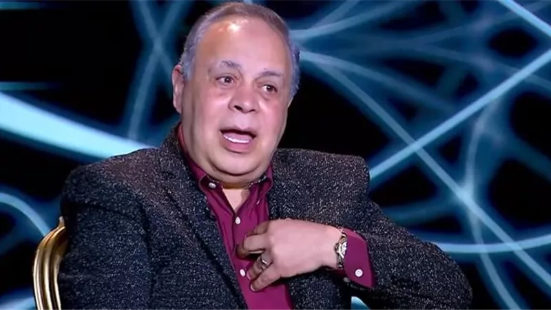 اشرف زكى عن رجاء حسين : 