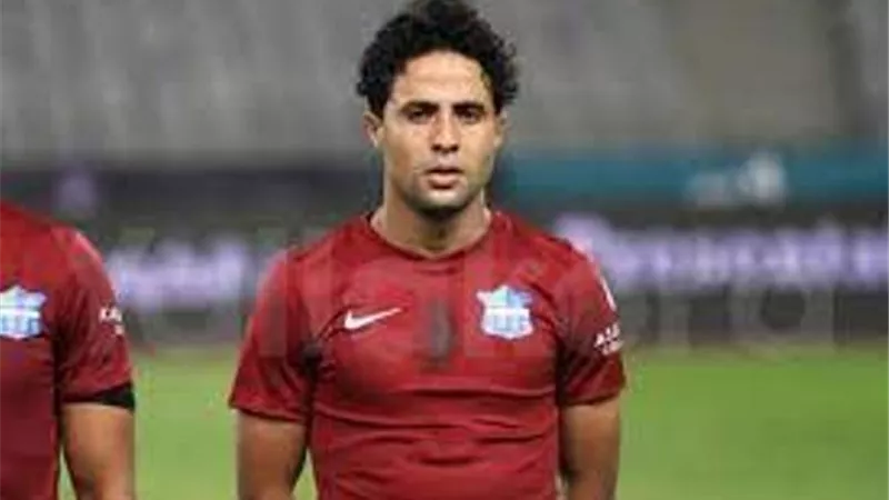 سيراميكا كليوباترا يُعلن تمديد عقد محمد إبراهيم