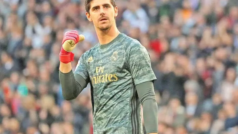 ريال مدريد أمام فرانكفورت.. كورتوا يوجه رسالة مهمة قبل مباراة السوبر الأوروبى