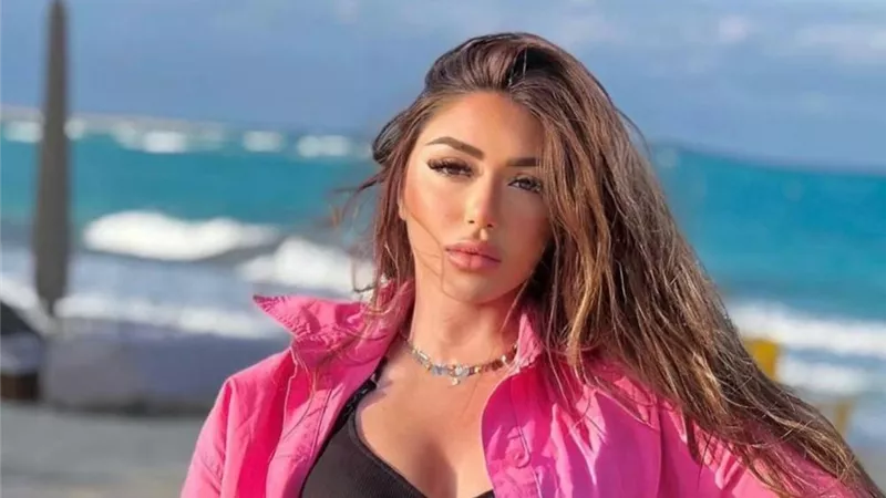 سارة سلامة تعود إلى الفن مع 