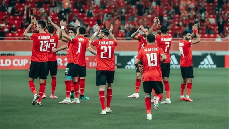 مهاجم الأهلي يتلقى عروض من سيراميكا وإنبي