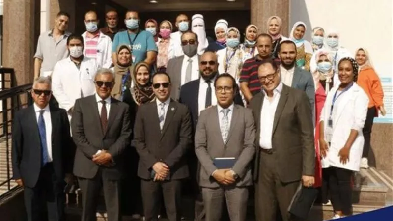 وفد مجموعة عِلاج الطبية يزور المنشآت الصحية بالإسماعيلية..صور