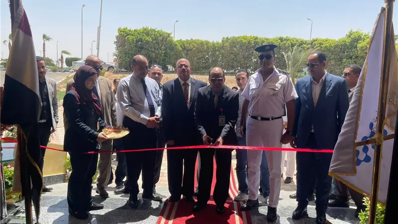 افتتاح مبنى الامن والجمارك بمطارأسيوط الدولى
