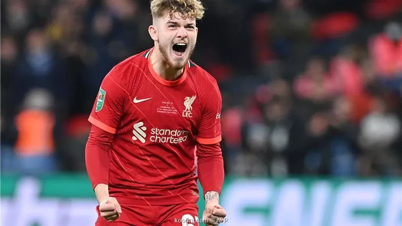 ليفربول يُعلن تجديد عقد الموهبة هارفي إليوت