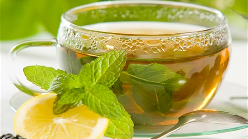هذا ما يفعله شرب 5 أكواب من الشاي الأخضر يوميًا
