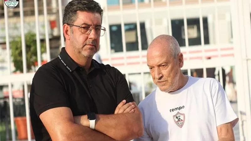تعرف على كواليس جلسة فيتوريا مع فيريرا بنادى الزمالك .. صور