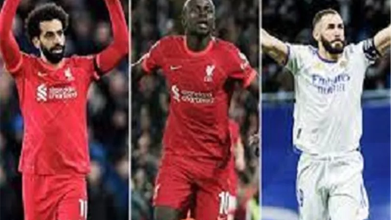 بنزيما وصلاح مانى يتنافسون على الكرة الذهبية لفرانس فوتبول