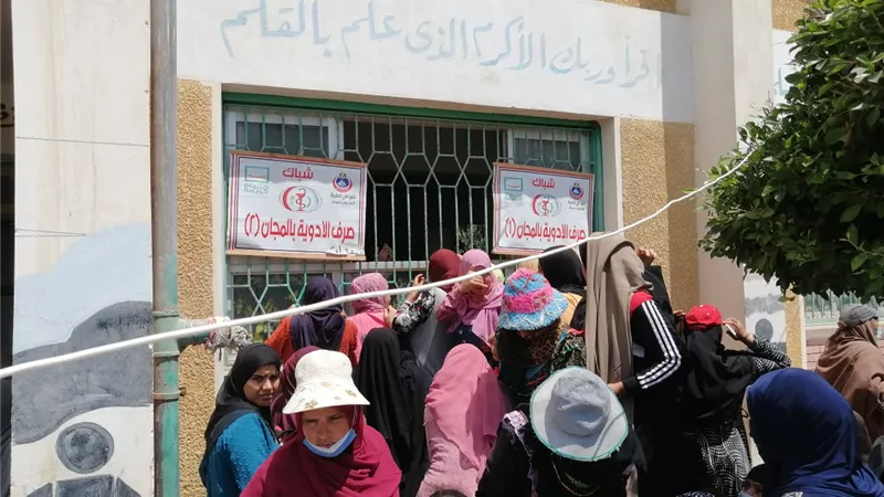 صحة دمياط تواصل برنامح القوافل الطبية المجانية..صور