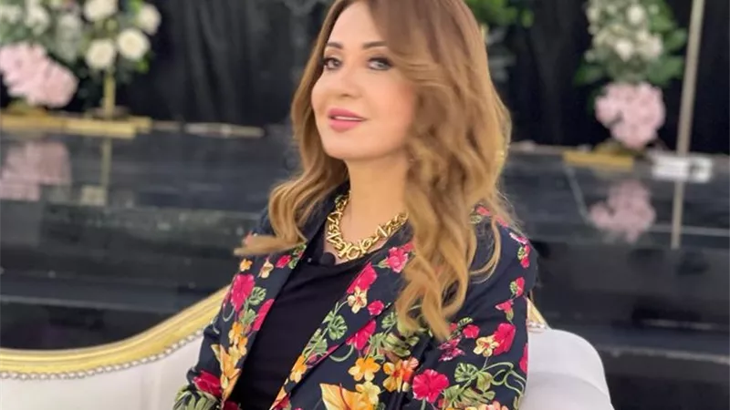 بألوان مبهجة .. مادلين طبر تبهر متابعيها بإطلالة جذابة