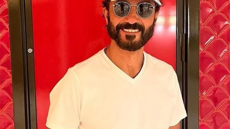 شاهد.. خالد النبوى يلفت الأنظار فى أحدث ظهور عبر إنستجرام