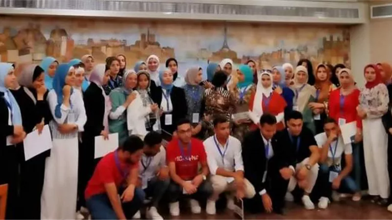 جامعة السويس تشارك بالدورة ال ٢٧ لمركز الأنشطة الفرانكفونية بمكتبة الإسكندرية.