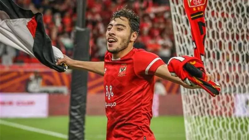 تعرف على موقف أكرم توفيق من المشاركة فى مباريات الأهلى