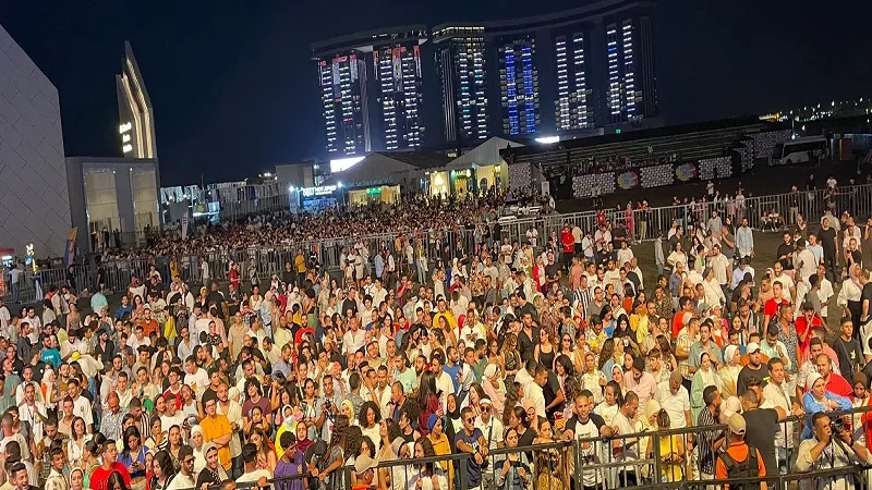 حضو جماهيري ضخم فى حفل شارموفرز بالعلمين