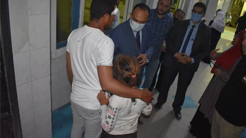 بينهم طفلة مجهولة الهوية.. ننشر أسماء المصابون والوفيات فى حادث انقلاب سيارة ميكروباص بالمنيا