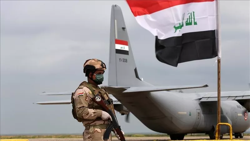 العراق تتسلم من سوريا 50 عنصرا ينتمون لتنظيم 