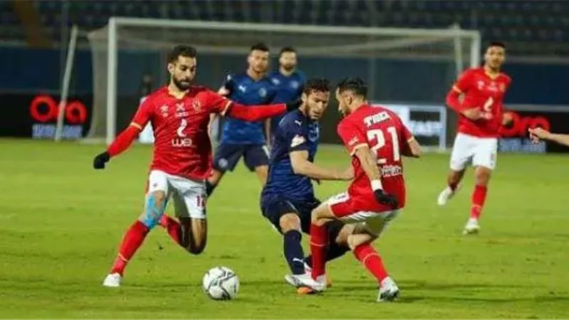 الأهلى يحصل على توقيع نجم بيراميدز