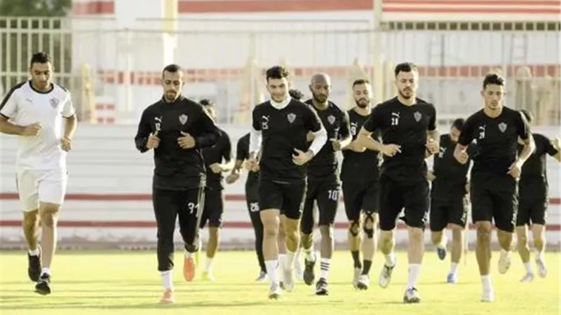 رباعى الزمالك يُشعل المران قبل مواجهة الإسماعيلى