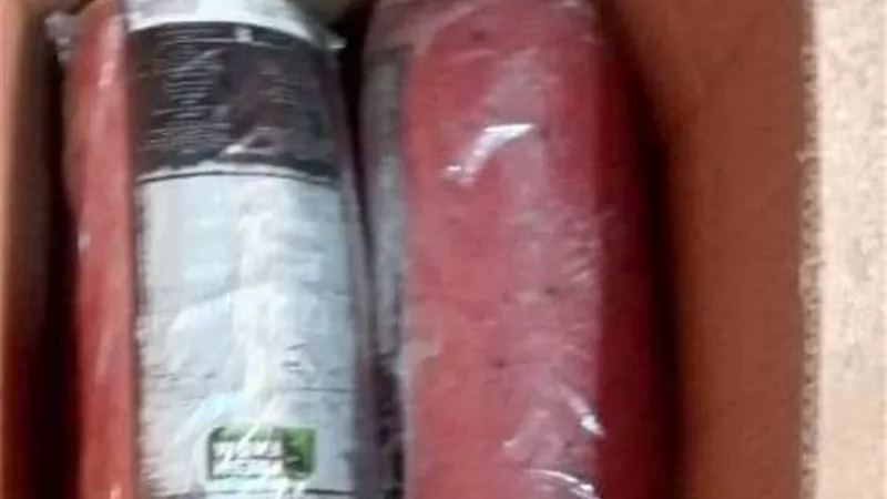 بيطرى البحرالأحمر يضبط 300 كيلو جرام لانشون وكبدة غير صالحة للاستهلاك الآدمي