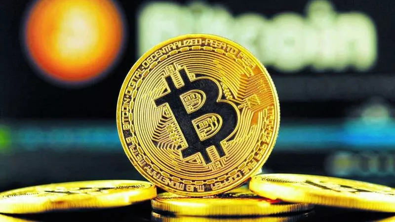 ارتفاع العملات الرقمية.. والبيتكوين يقترب من 25 ألف دولار