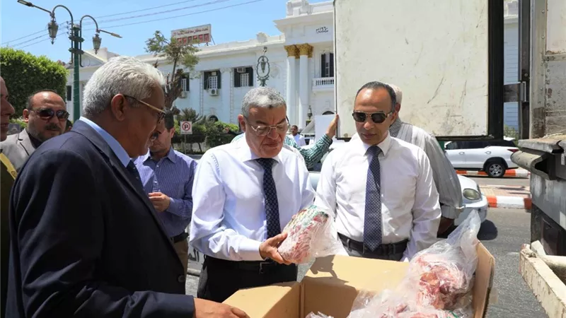 تضامن المنيا : 47 طنا من اللحوم البلدية لمستفيدى تكافل وكرامة بالمنيا