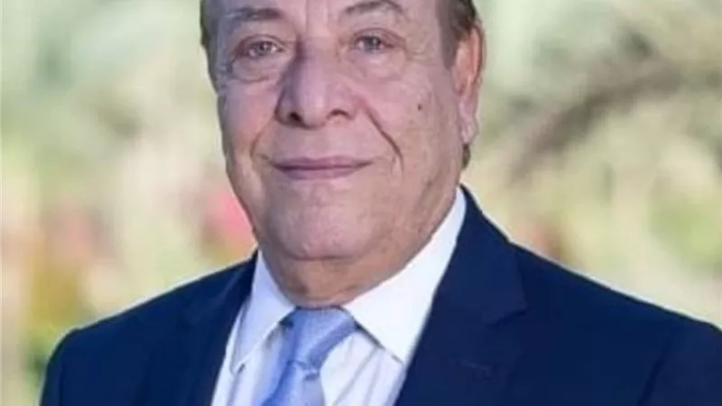 مستثمرى العاشر :وزير الصناعة الجديد يعلم هموم المصانع جيدا