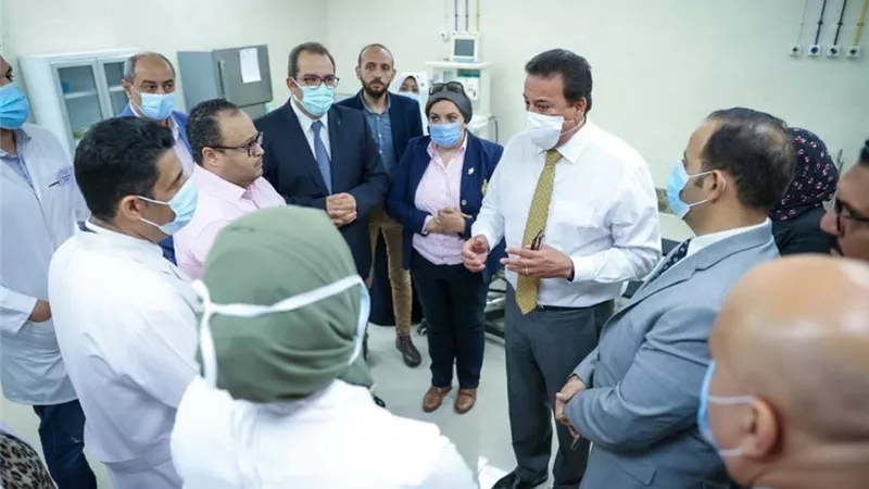عبد الغفار : رضاء المواطن عن مستوى الخدمات الطبية على رأس أولويات المنظومة الصحية