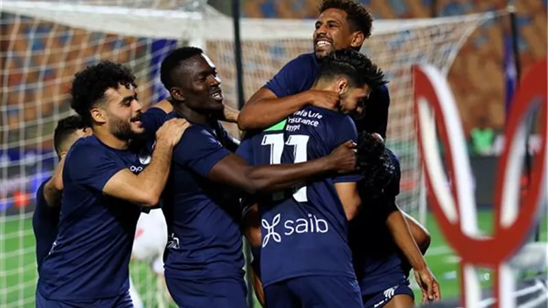 بيراميدز وسموحة يزاحمان الأهلى لضم مهاجم أنبى