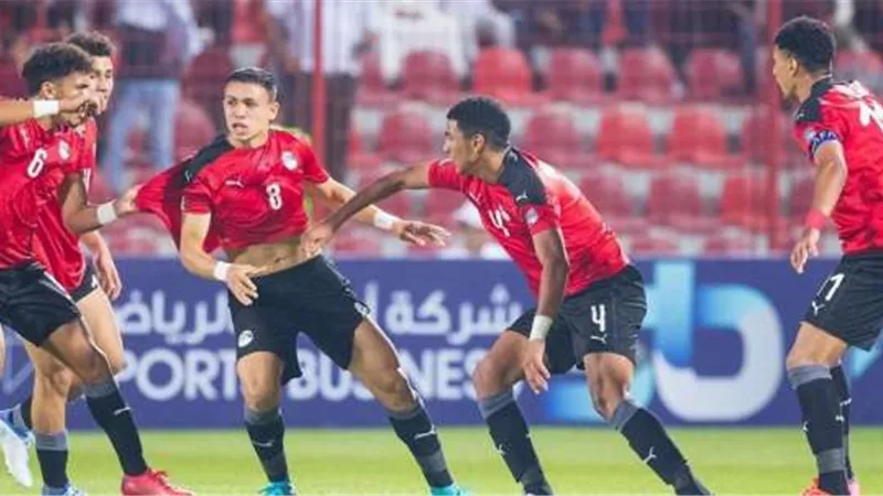 صفقة مدوية.. نجم منتخب الشباب يوقع للأهلى 4 مواسم