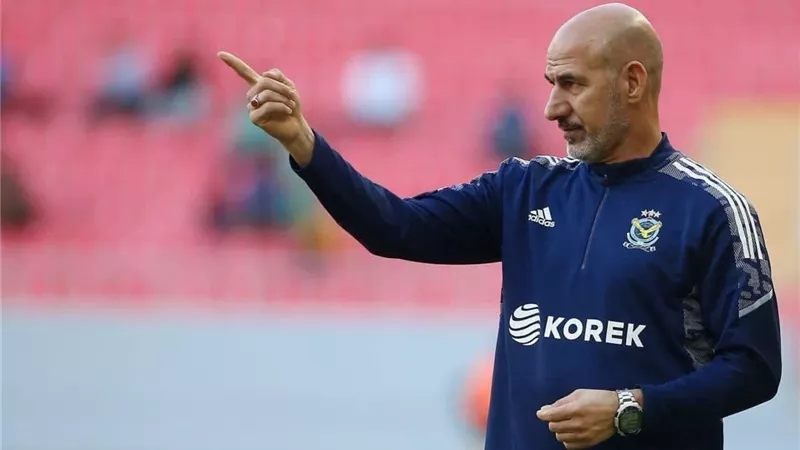 شنيشل يقود المنتخب العراقى بالبطولة الرباعية