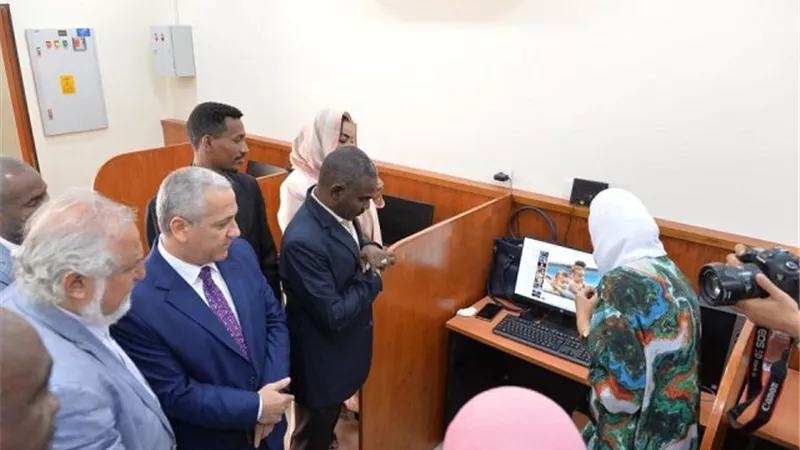 بالصور.. وفد إعلامي سوداني في ضيافة «الوطنية للصحافة»