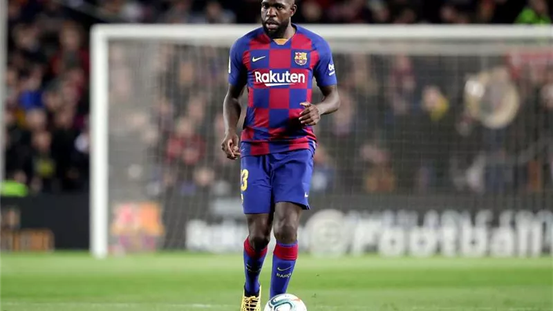 برشلونة يرفض طلب راغبي ضم أومتيتى
