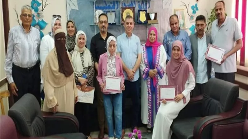 تعليم العبور تُكرم مديري واوائل الثانوية العامة على مستوى القليوبية والجمهورية