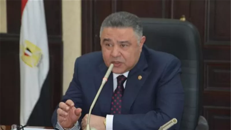 بأسعار رمزية ومجاناً للأطفال.. محافظ البحر الأحمر يحقق الحلم ويفتتح الشاطئ العام بتكلفة 60 مليون جنيه بالغردقة
