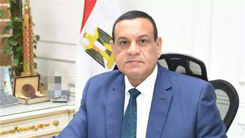 وزير التنمية المحلية الجديد يتعرض لحادث سير بطريق العلمين
