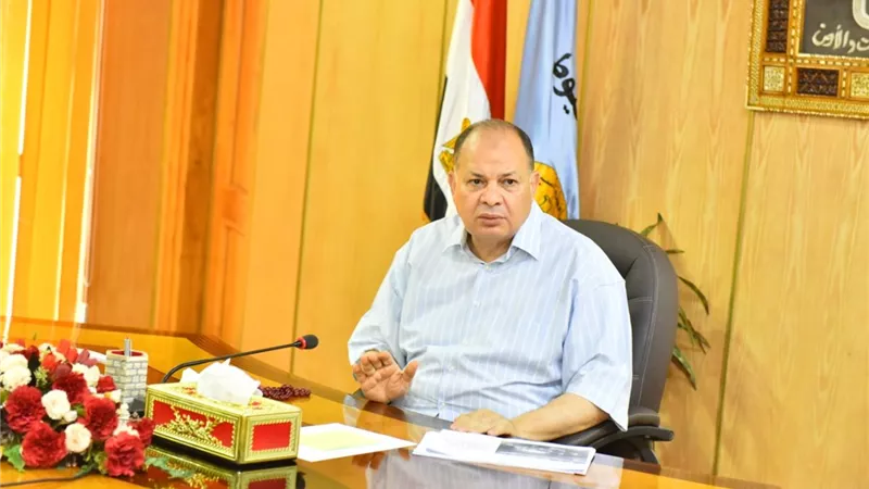 محافظ أسيوط يترأس اجتماع اللجنة التنفيذية للمبادرة الوطنية للمشروعات الخضراء الذكية